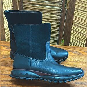 Cole Haan Woman’s Black Leather And Suede Grandexplore Zerogrand Boots Size 9.5